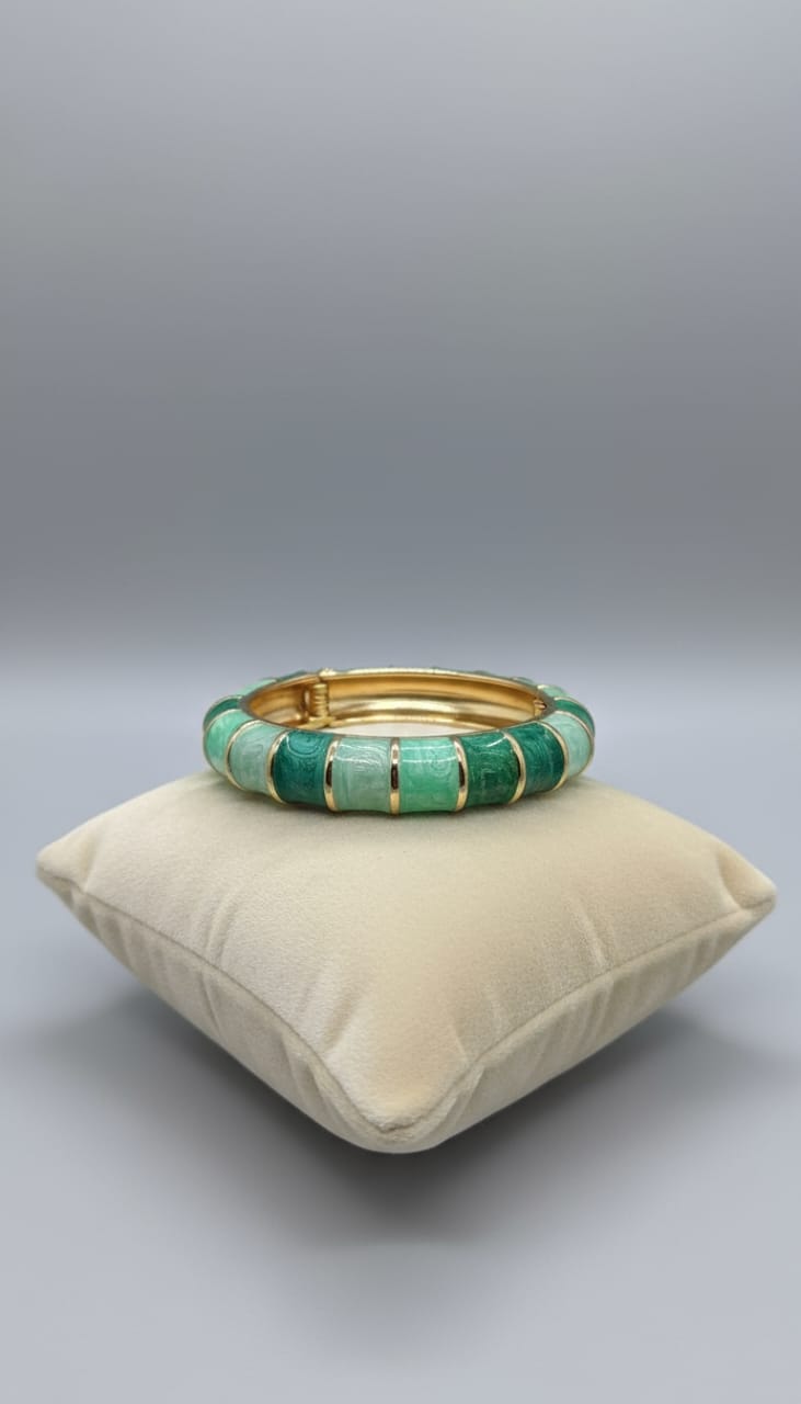 Emerald Glow Bangle