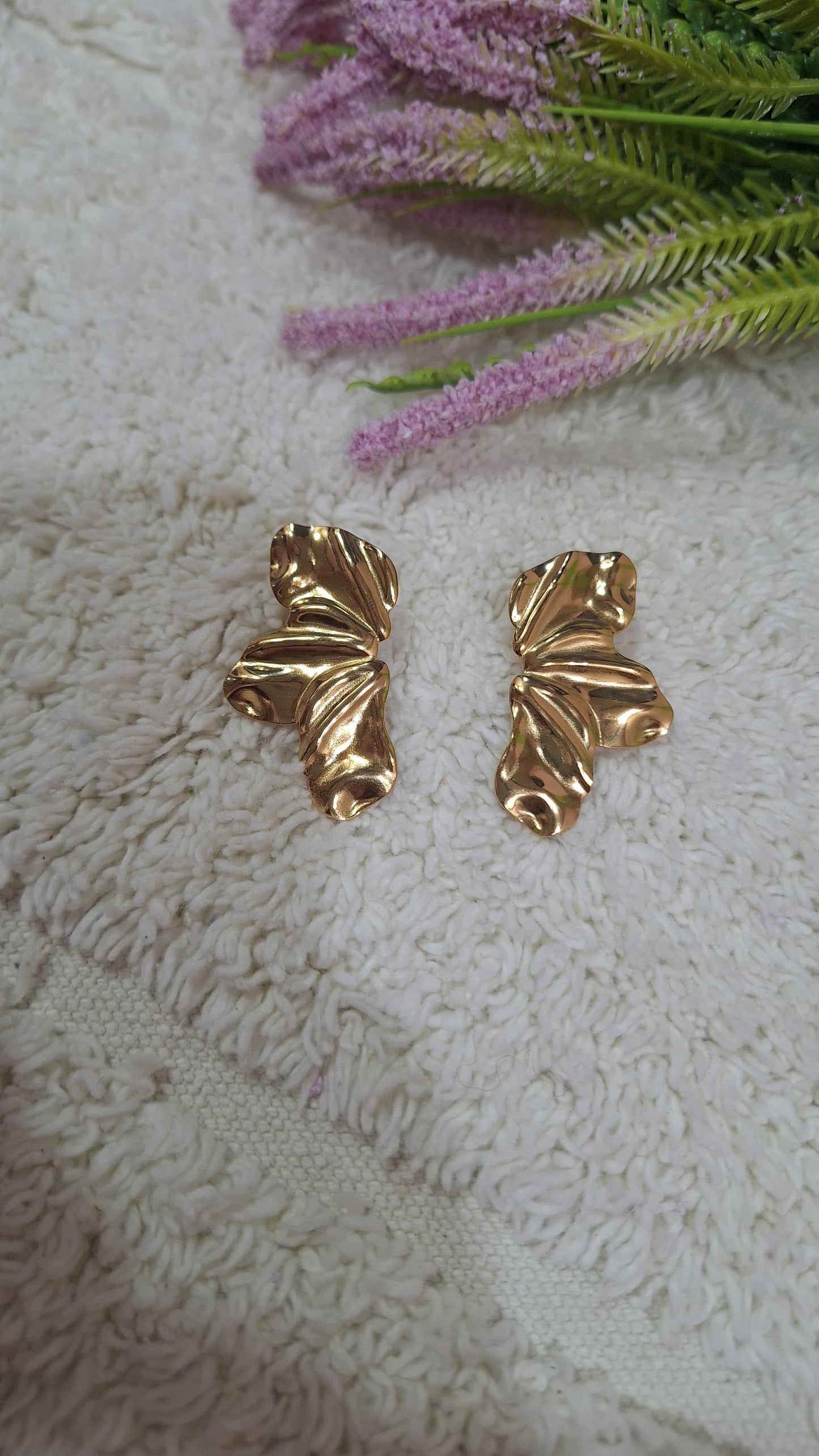 Half flower earring