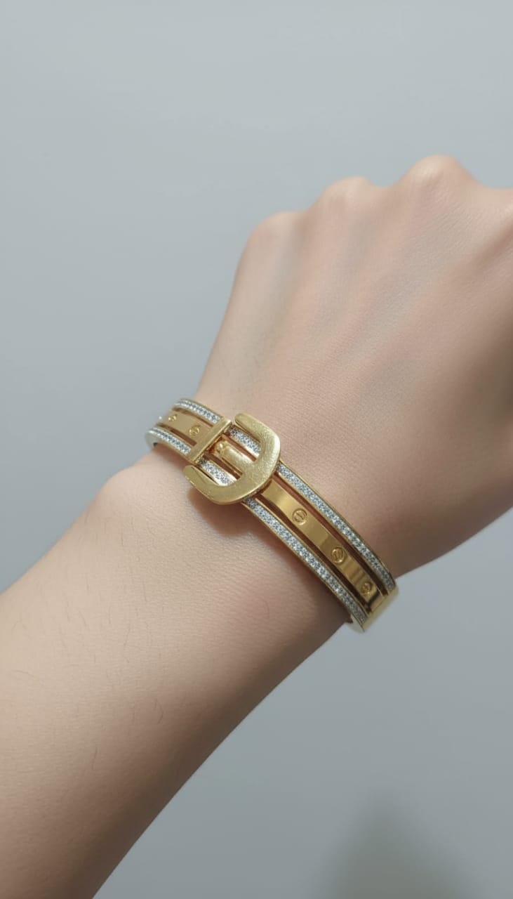 Golden Belt Elegance Bracelet