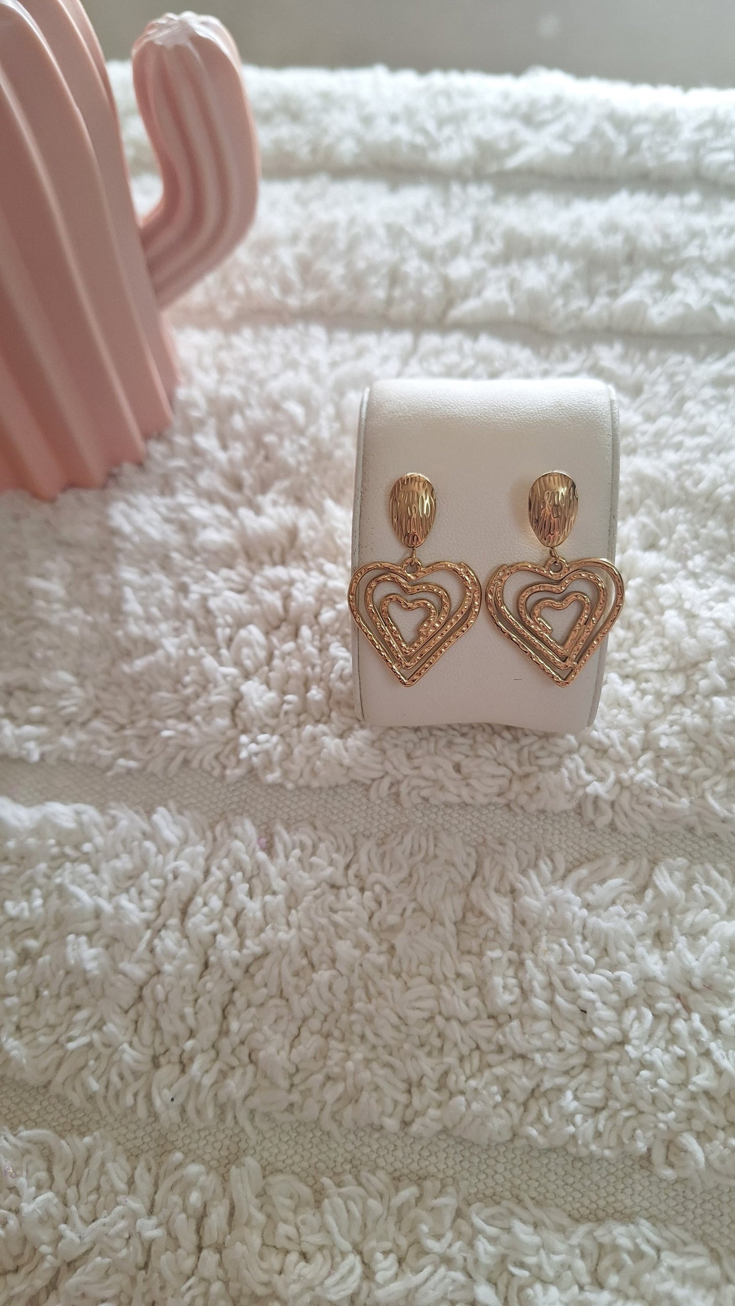 Heart earring