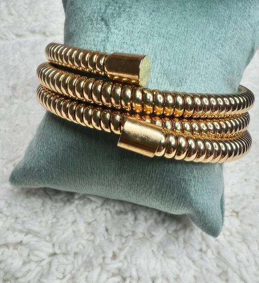 Coiled design bracelet