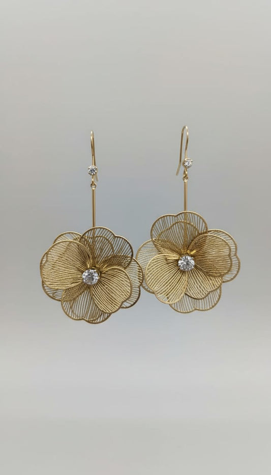 Gold Floral Wire Mesh Drop Earrings with Crystal Center – Elegant Statement Jewelry