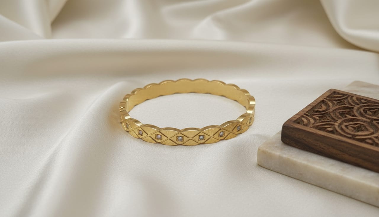 Textured Gold Bracelet with Diamond-Pattern Detailing