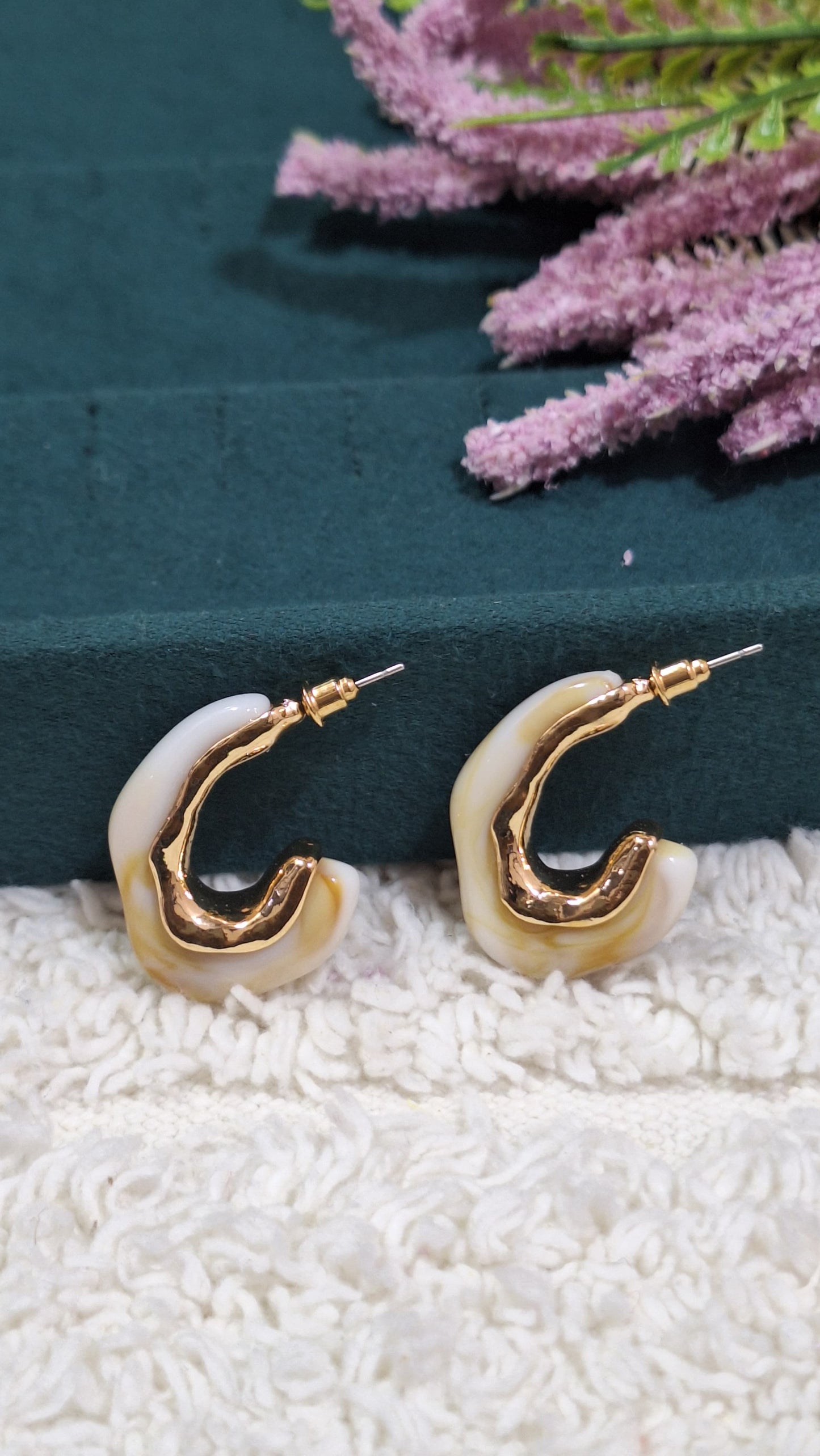 Cute earrings