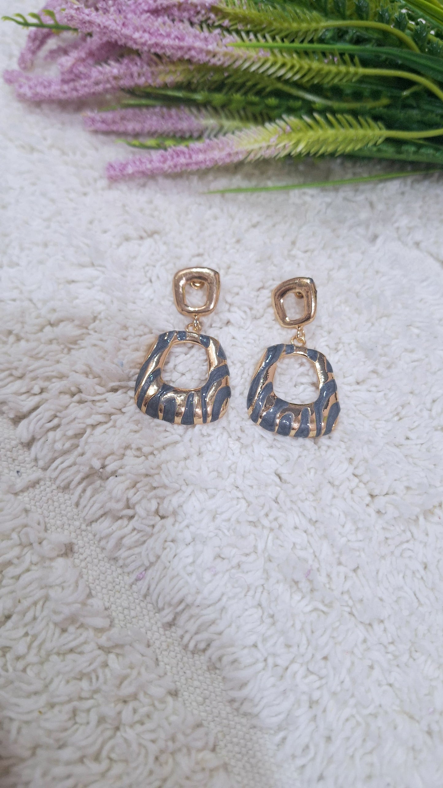 Dangler earrings